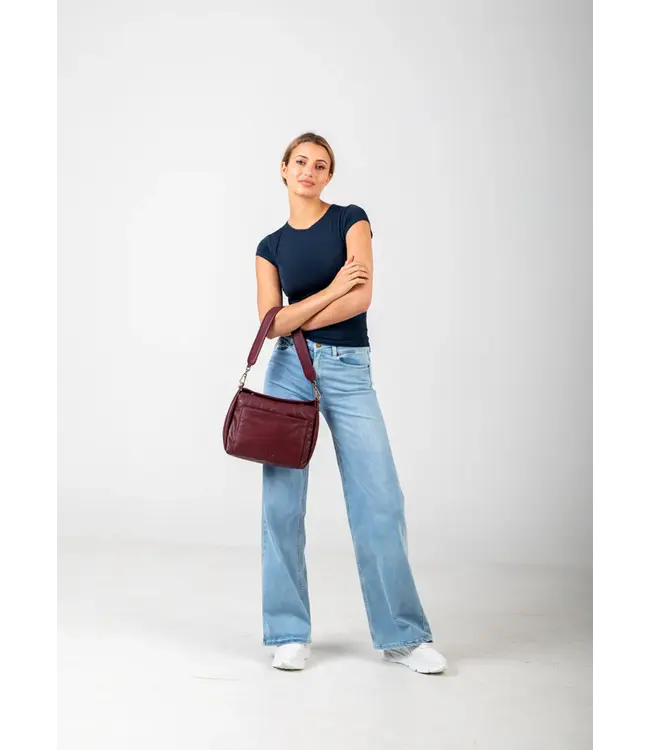202478/Bordeaux  Lucy Shoulder Bag