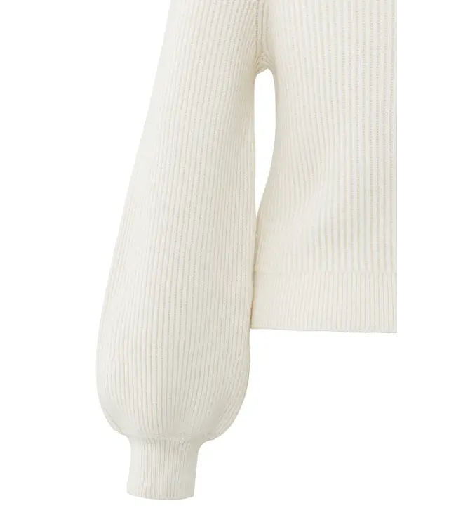 01-000508-510/99035  Knitted sweater with wide collar and balloon sleeves