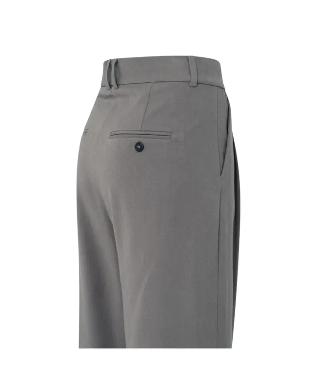 01-301226-510/80307  Soft woven trousers with pleats and wide legs