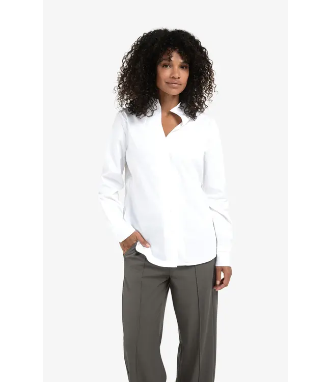 01-201181-510/00000  Blouse with high V-neck collar and cuffs