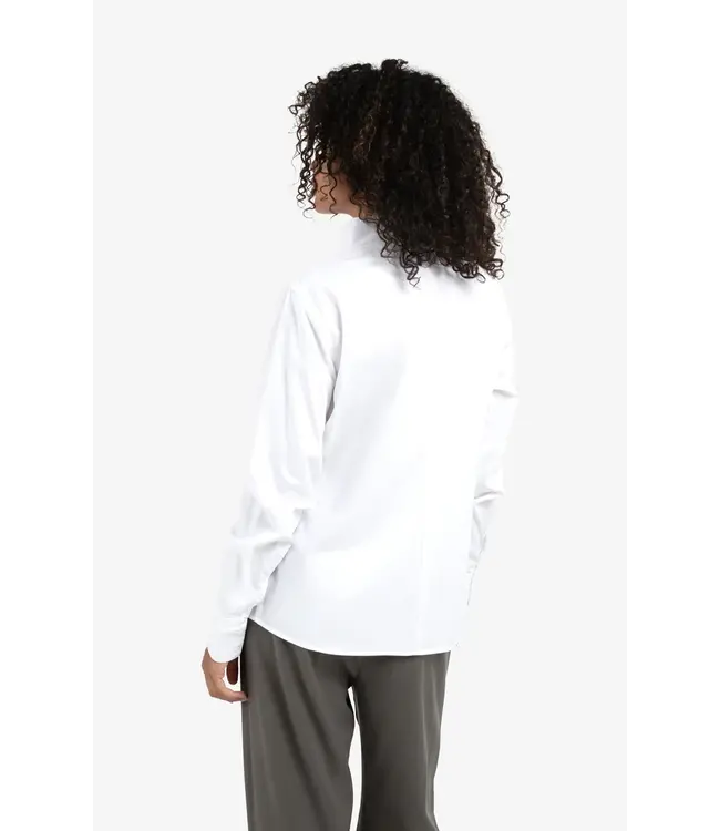 01-201181-510/00000  Blouse with high V-neck collar and cuffs