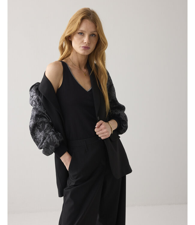 3s5244-30366/000990-Black  Top Basics