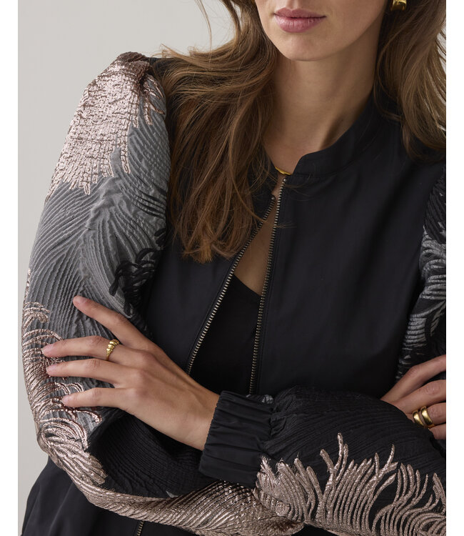 1s1275-12336/000120-MultiColour  Bomber jacket leaves jacquard