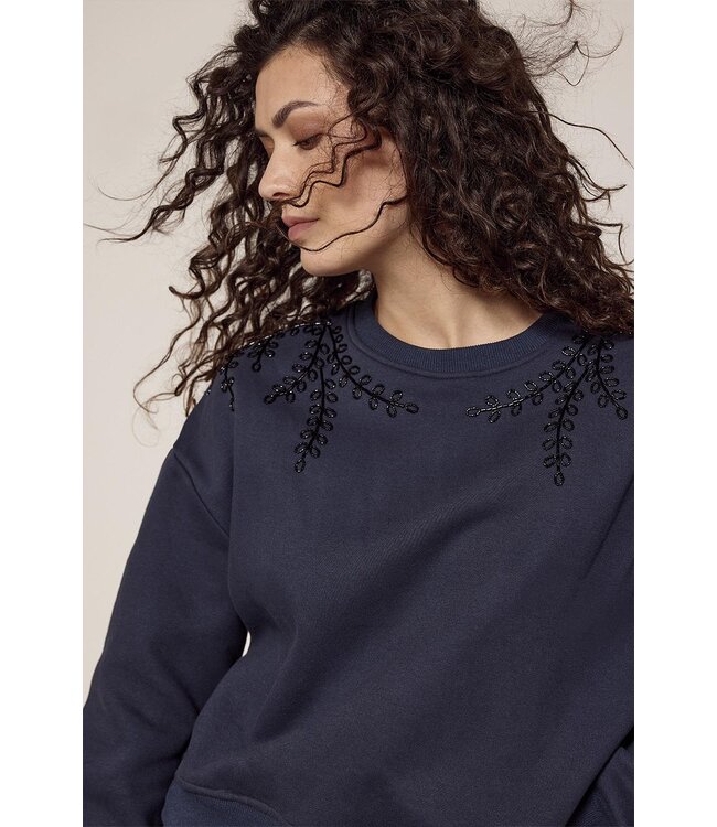 C19-18-602/Midnight  Beaded jumper