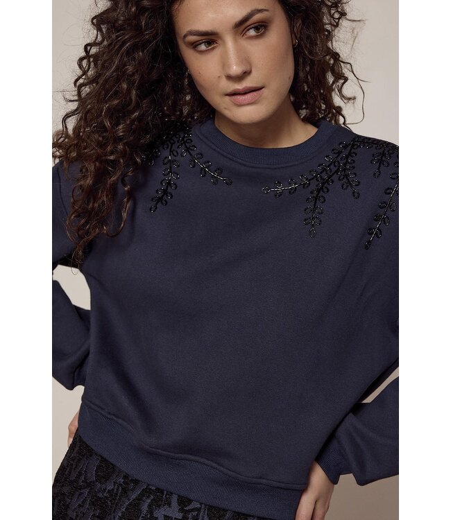 C19-18-602/Midnight  Beaded jumper