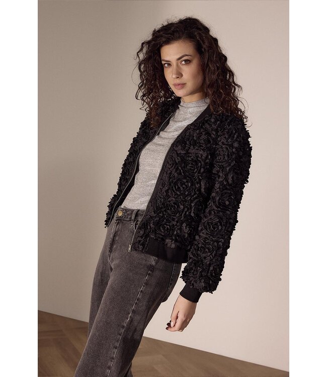 C02-18-801 /B;ack Bomber jacket 3D flowers