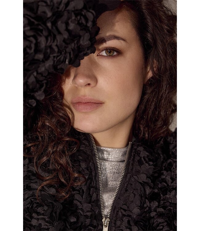 C02-18-801 /B;ack Bomber jacket 3D flowers