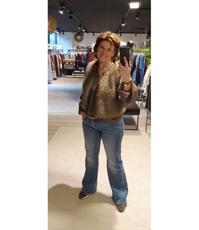 9129-0120/00-5144  Fabienne patch jeans LightShadowUsed