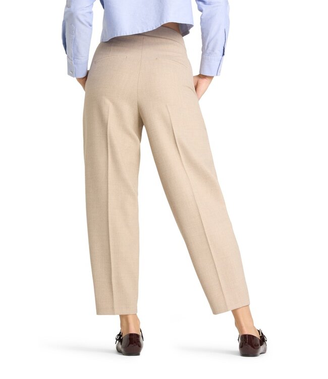 6227-0349/02-713  Elaine pleat ClassicBeige