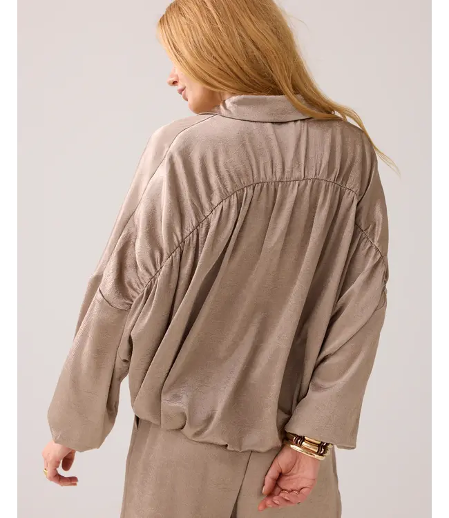 2s3145-12294/Funghi  Glanzende wijde blouse