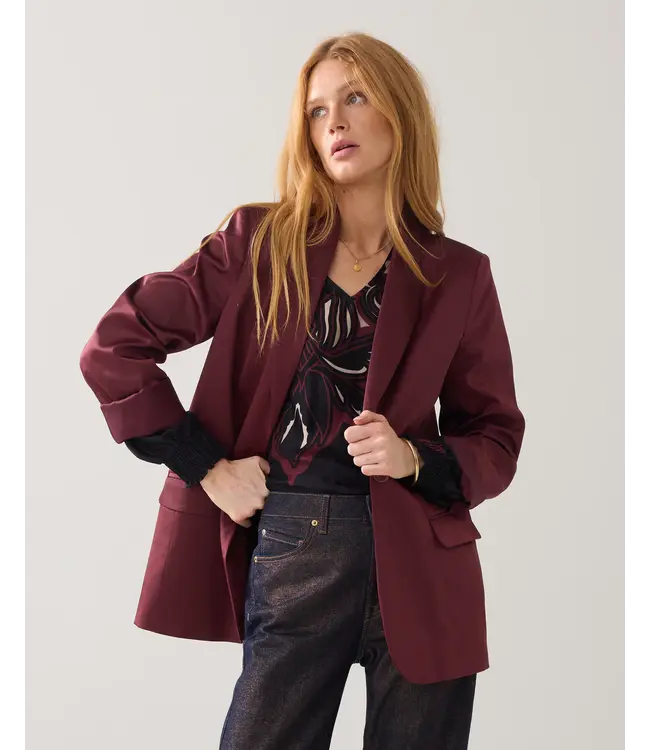 1s1270-12332/000558-Merlot  Blazer Shine blend