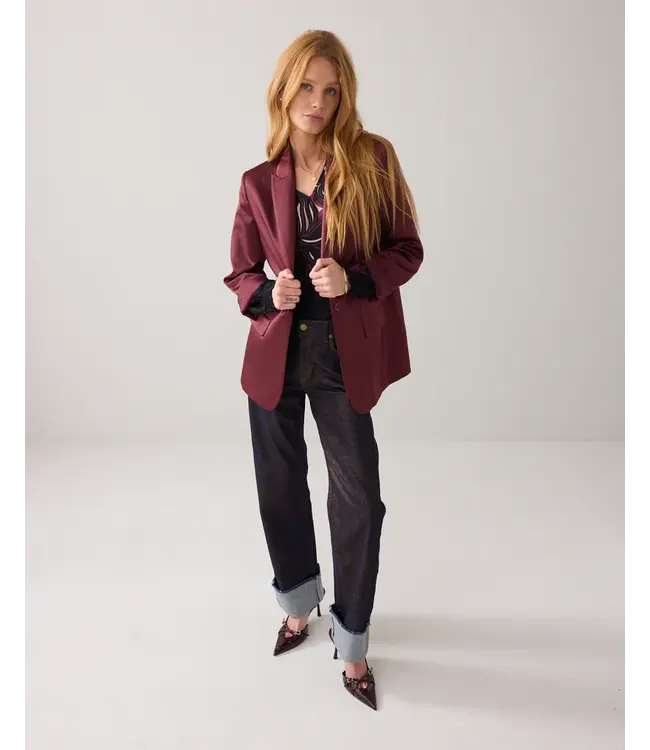 1s1270-12332/000558-Merlot  Blazer Shine blend