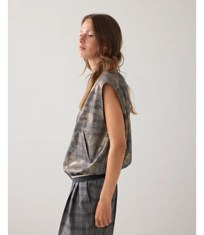 9s141-12279/000990-Black  Gilet Check with foil