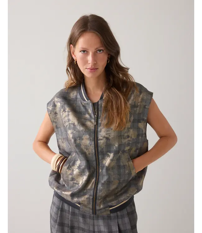 9s141-12279/000990-Black  Gilet Check with foil