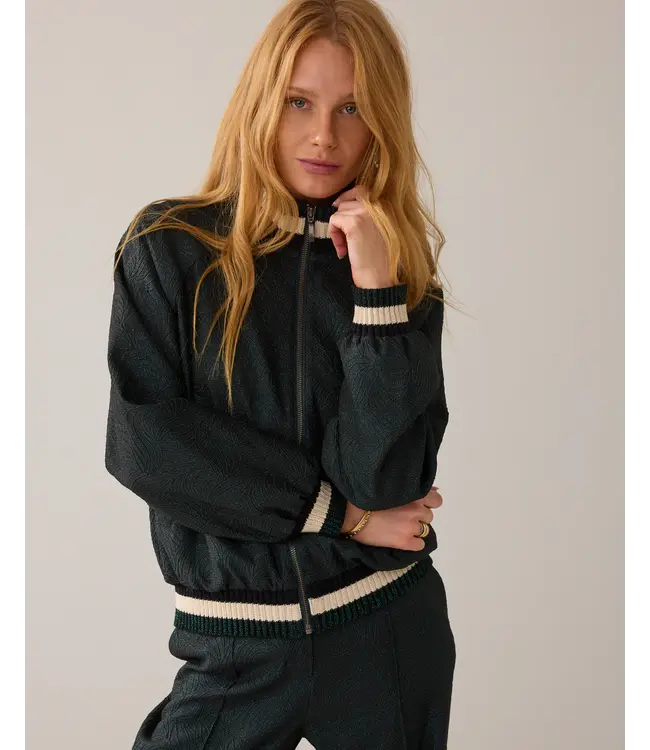 1s1273-12333/000650-EmeraldGreen  Bomber jacket Glitter jacquard