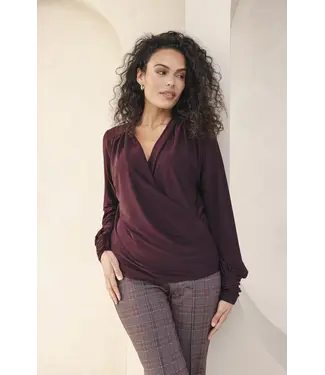 BR&DY T0151/Burgundy  River Top