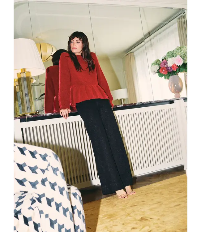 175390/RhythmicRed  MMThora O-Neck Frill Knit