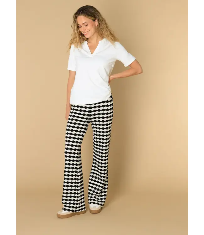 4200881/OffWhite  Esti  Tops