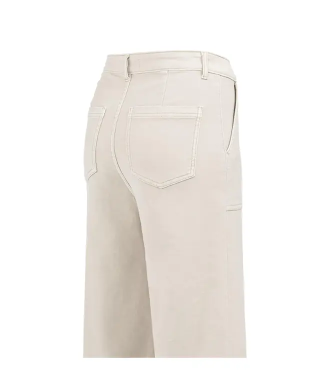 01-301236-601/51306  Cargo trousers with straight legs and patch pockets - L32