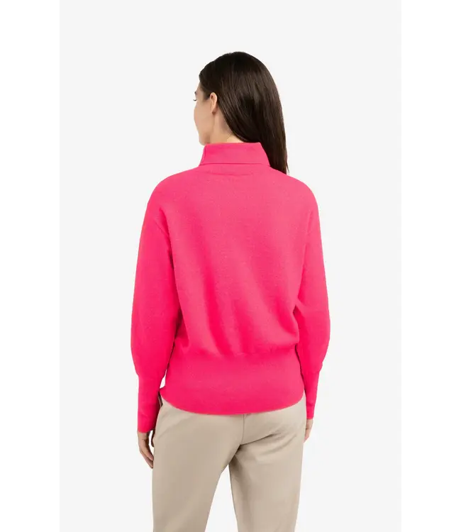 01-000549-601/81852  Knitted high neck sweater with button details