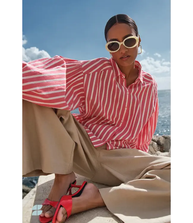 26112057/RedStripe  sarah short stripe blouse