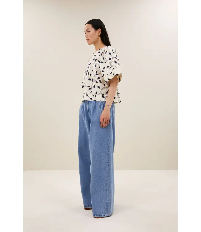 26112052/Midnight  olivia botanic blouse