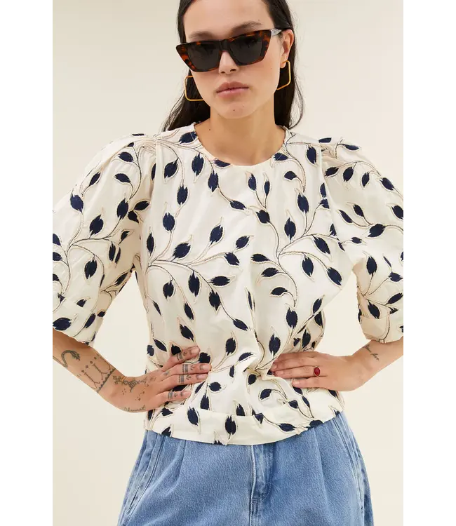 26112052/Midnight  olivia botanic blouse