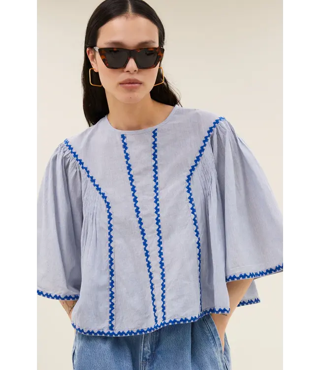 261120222/BluePinStripe  davin pinstripe blouse