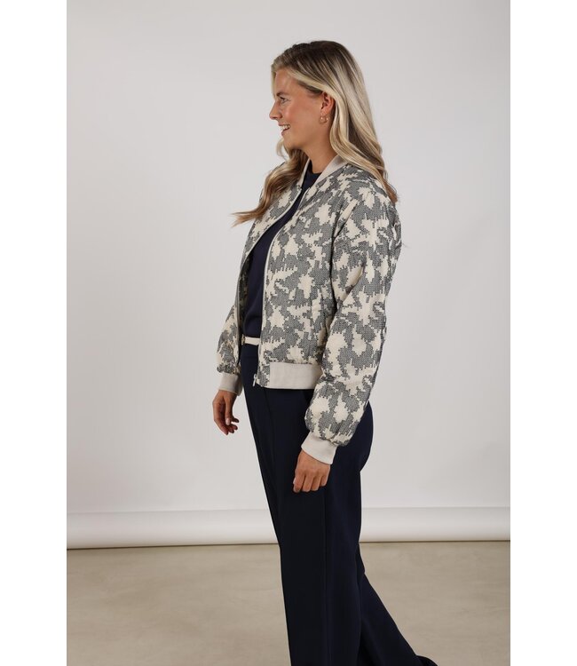 NKS13107-Sand/Navy  Charlie Bomber Cross