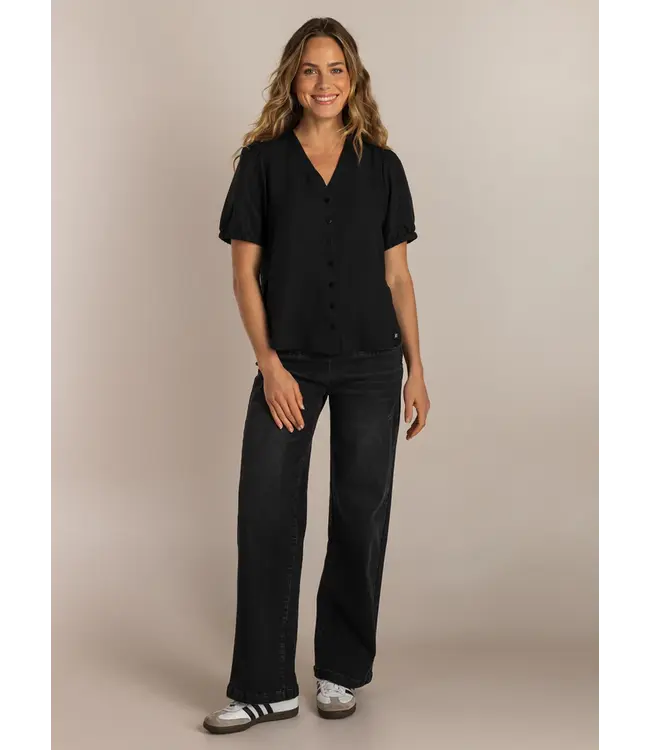 4200866/Black  Serina Tops