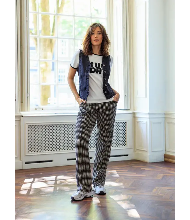 4200871/OffWhite/Black  Semma Tops