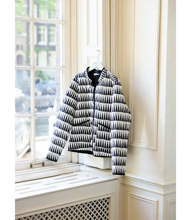 4200888/OffWhite/Black  Sella Cover ups