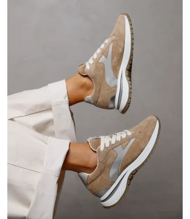 62343-01-212  Usher Riggs Sierra - Noisette Sneakers