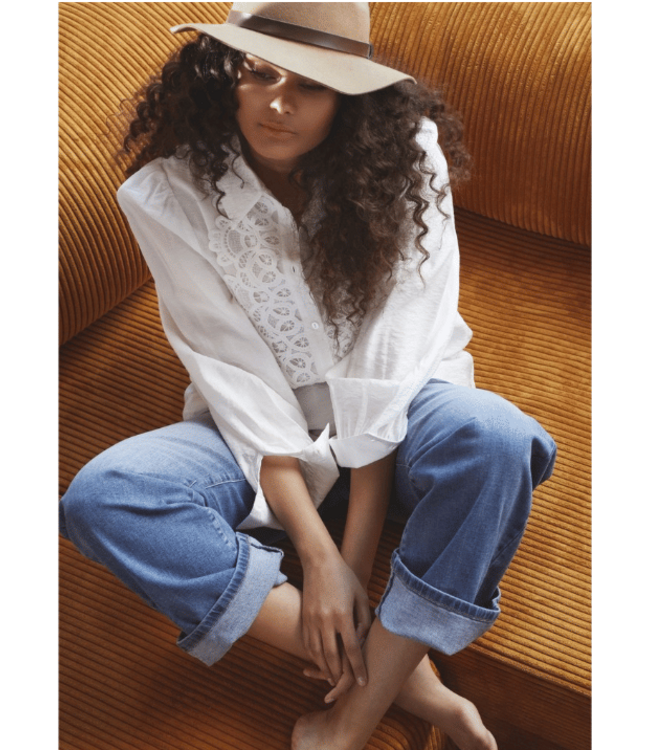 Z26.57855/101BrokenWhite  Lotus Shirt