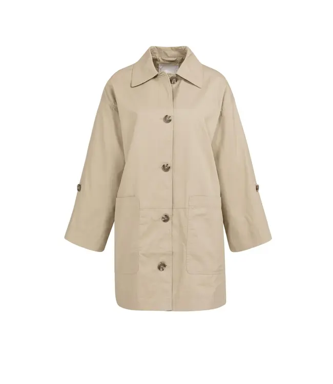 02-001069-602/99046  Oversized cotton jacket with buttons and patch pockets