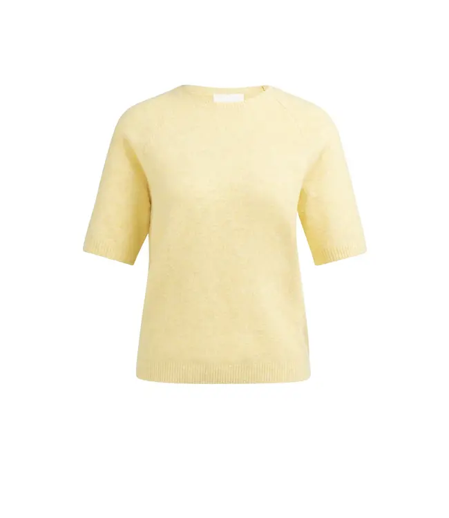 01-000458-602/309152  Soft sweater with short sleeves and round neckline