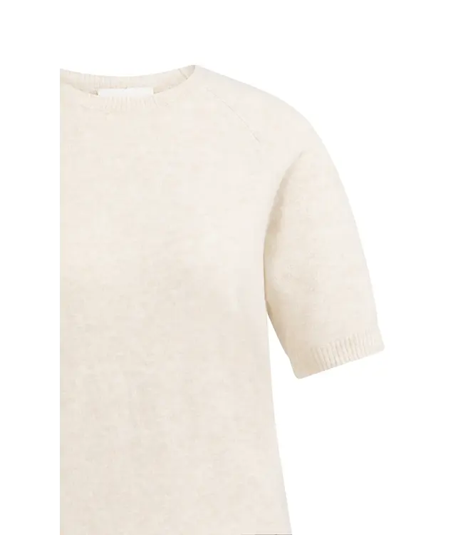 01-000458-602/990442  Soft sweater with short sleeves and round neckline