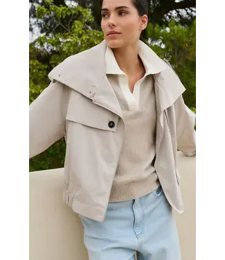 YAYA 02-001070-602/99055  Short bomber jacket with trench details