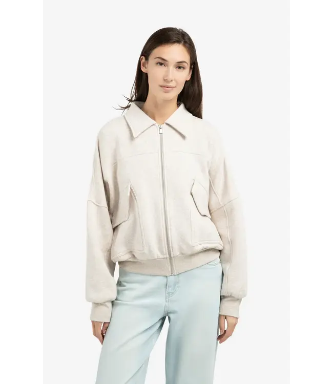 01-519047-602/990552  Sweat jacket with patch pockets and zip front closure