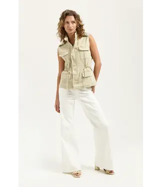 Florez CR0103/OffWhite  Ana Flared Pocket