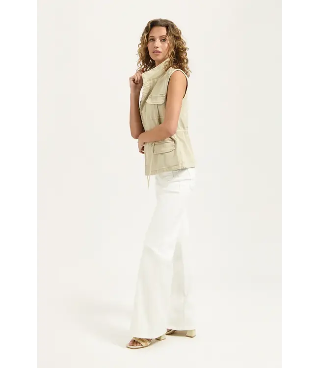 CR0103/OffWhite  Ana Flared Pocket