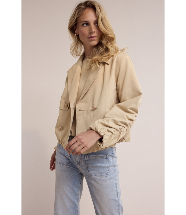 C03-19-802/001225-Pebble  Short Trench Jacket