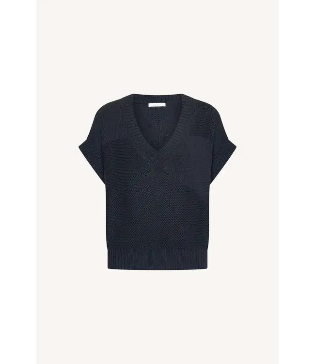 26215011/DarkNavy  anna spencer