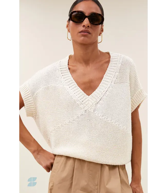 26215011/OffWhite  anna spencer