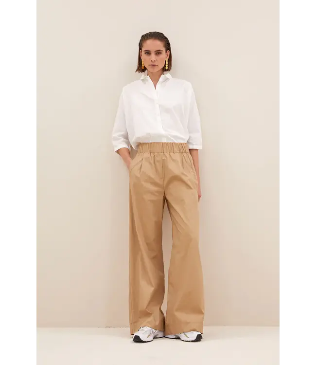 25118032/Camel  benji poplin pants