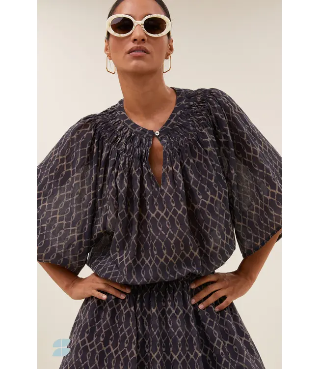 26112068/MarqiPrint  este marqi blouse