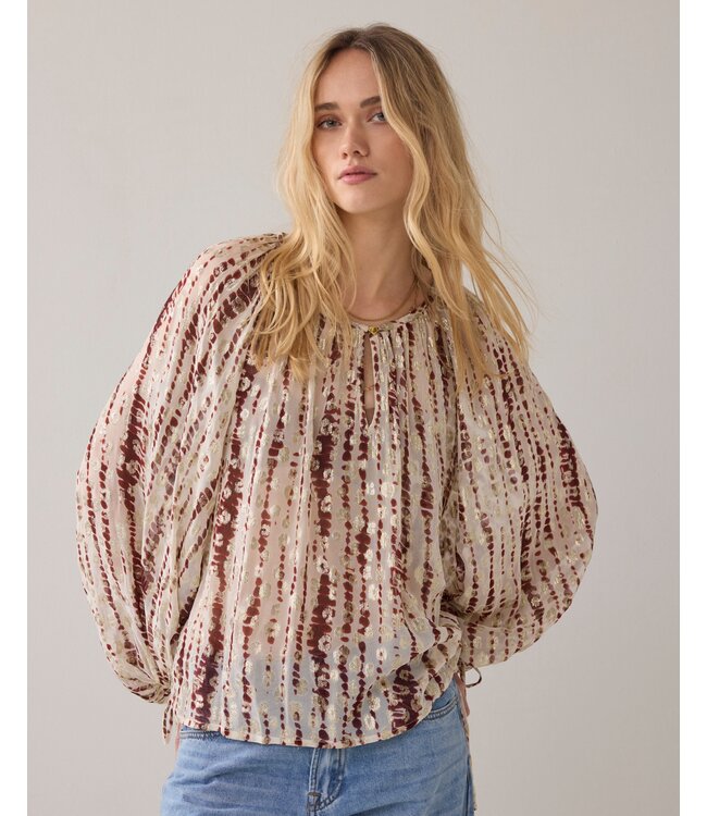 2s3421-12427/000559-Brickred  Top Tiedye georgette