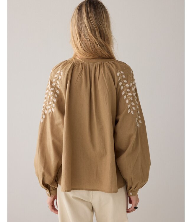 2s3449-12439/000703-Khaki  Blouse Cotton branches