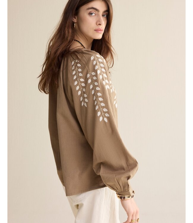 2s3449-12439/000703-Khaki  Blouse Cotton branches