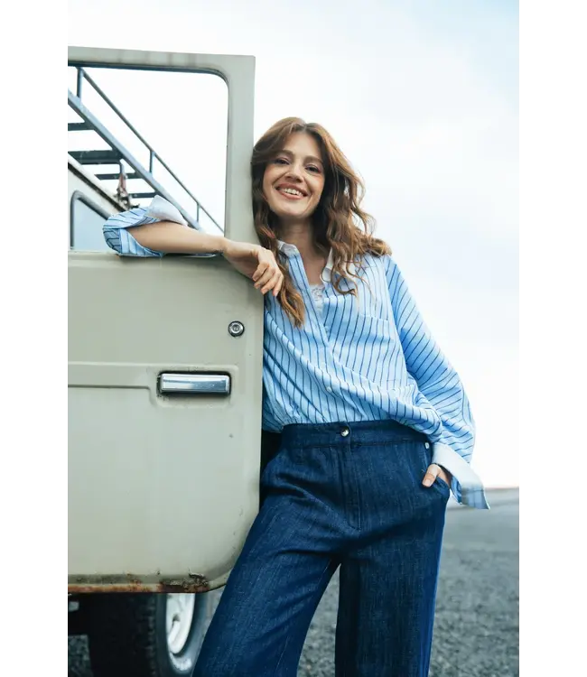 2611004/Blauwmulti  Amilia